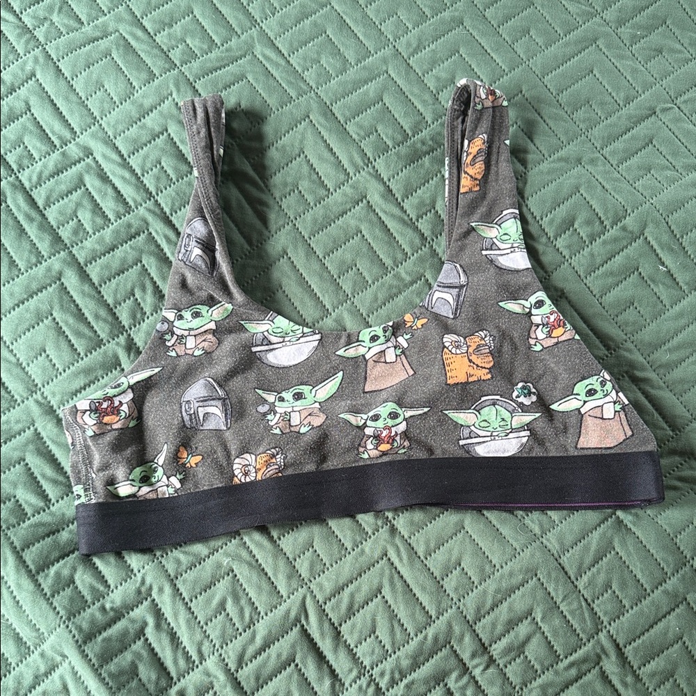 MeUndies Gray and Black Patterned Bra